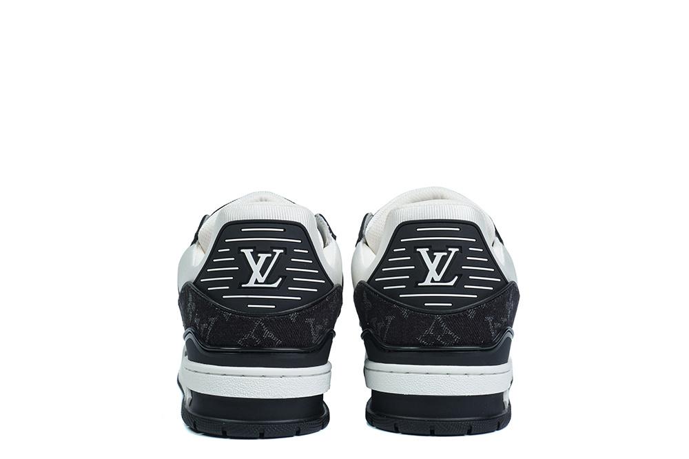 PK god Louis Vuitton LV Trainer White Black retail materials ready to ship